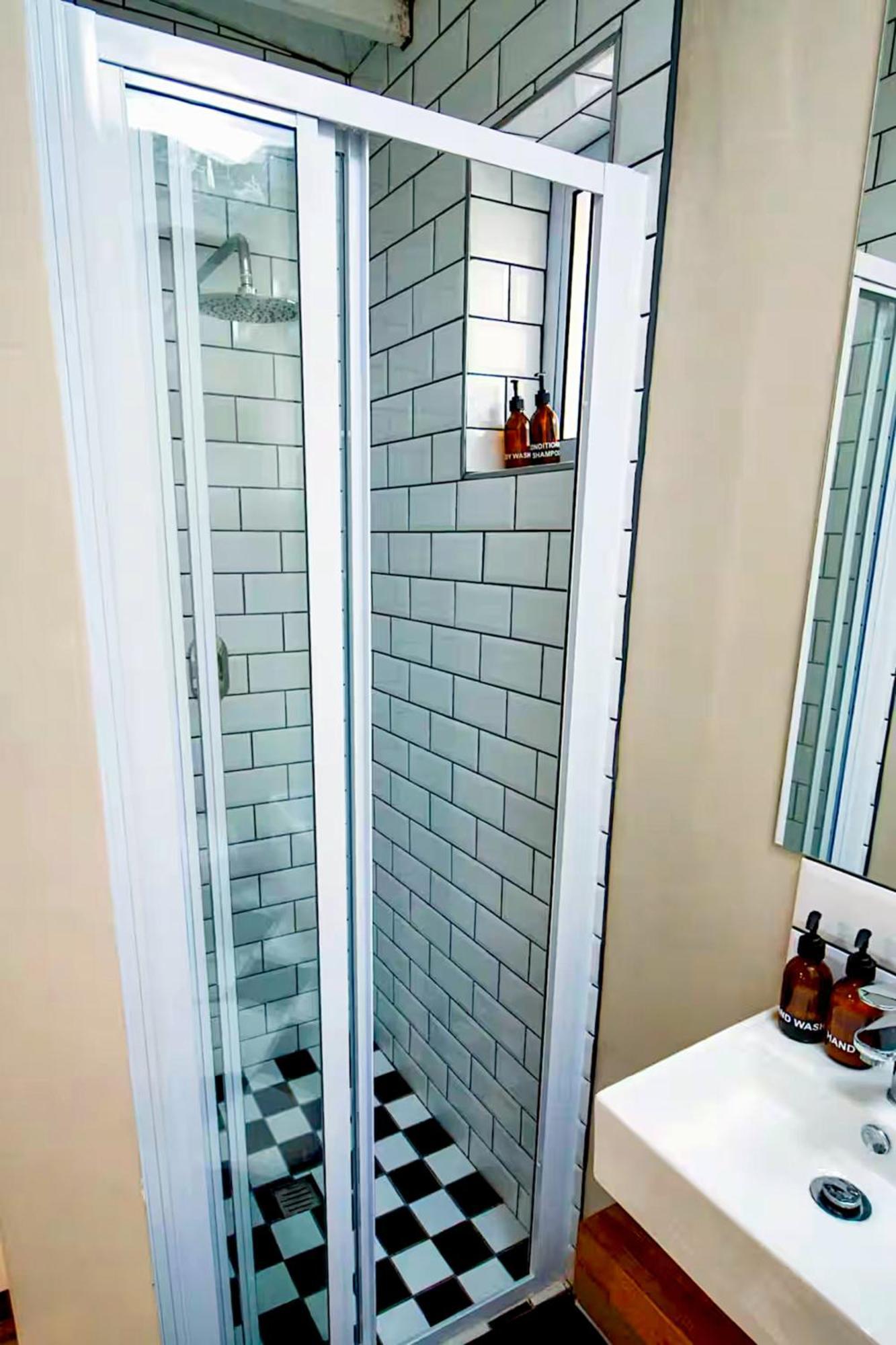 Munro Suites Port Elizabeth Exteriör bild